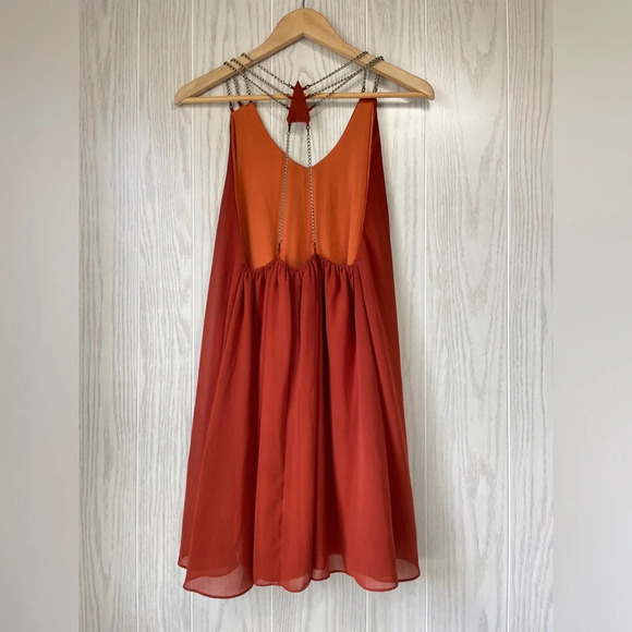 Audrey 3 + 1 Burnt Orange Dress with a Featured Chain Strap Detail Size S EUC - Picture 3 of 4